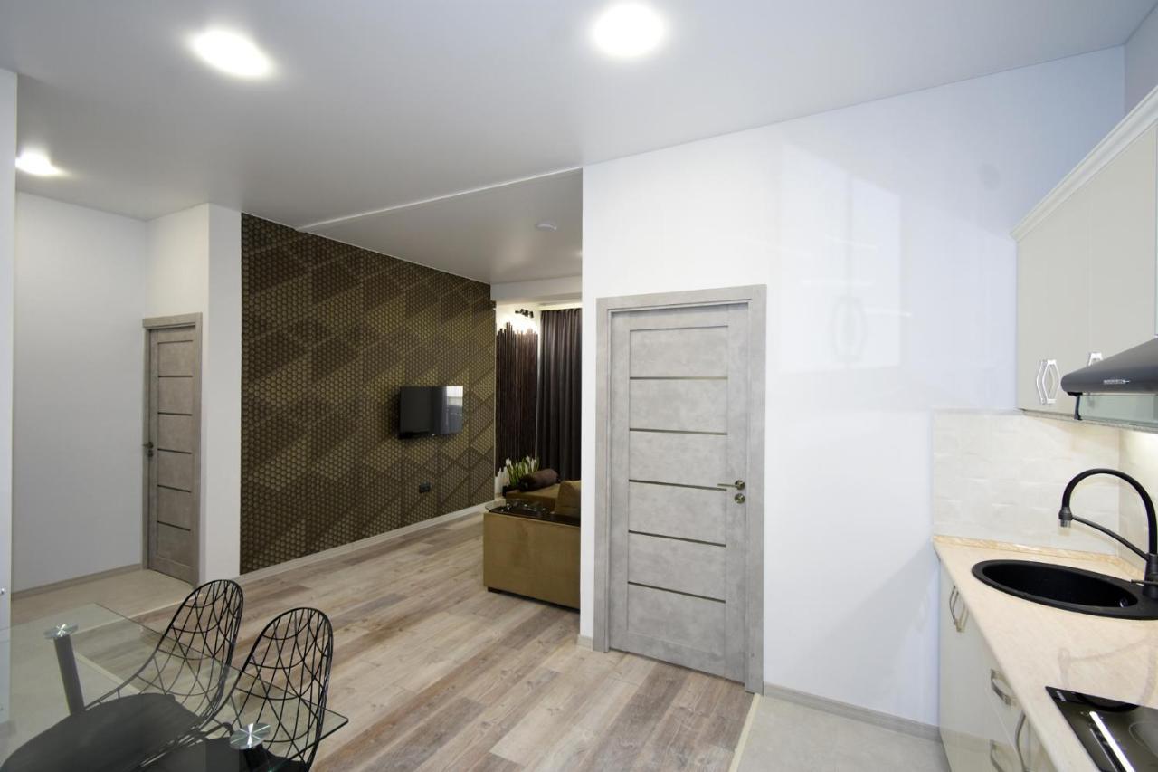 New Apartment In Yerevan City Center Bagian luar foto